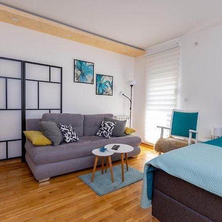 בלגרד Apartment Self Check In 00-24 Mm מראה חיצוני תמונה